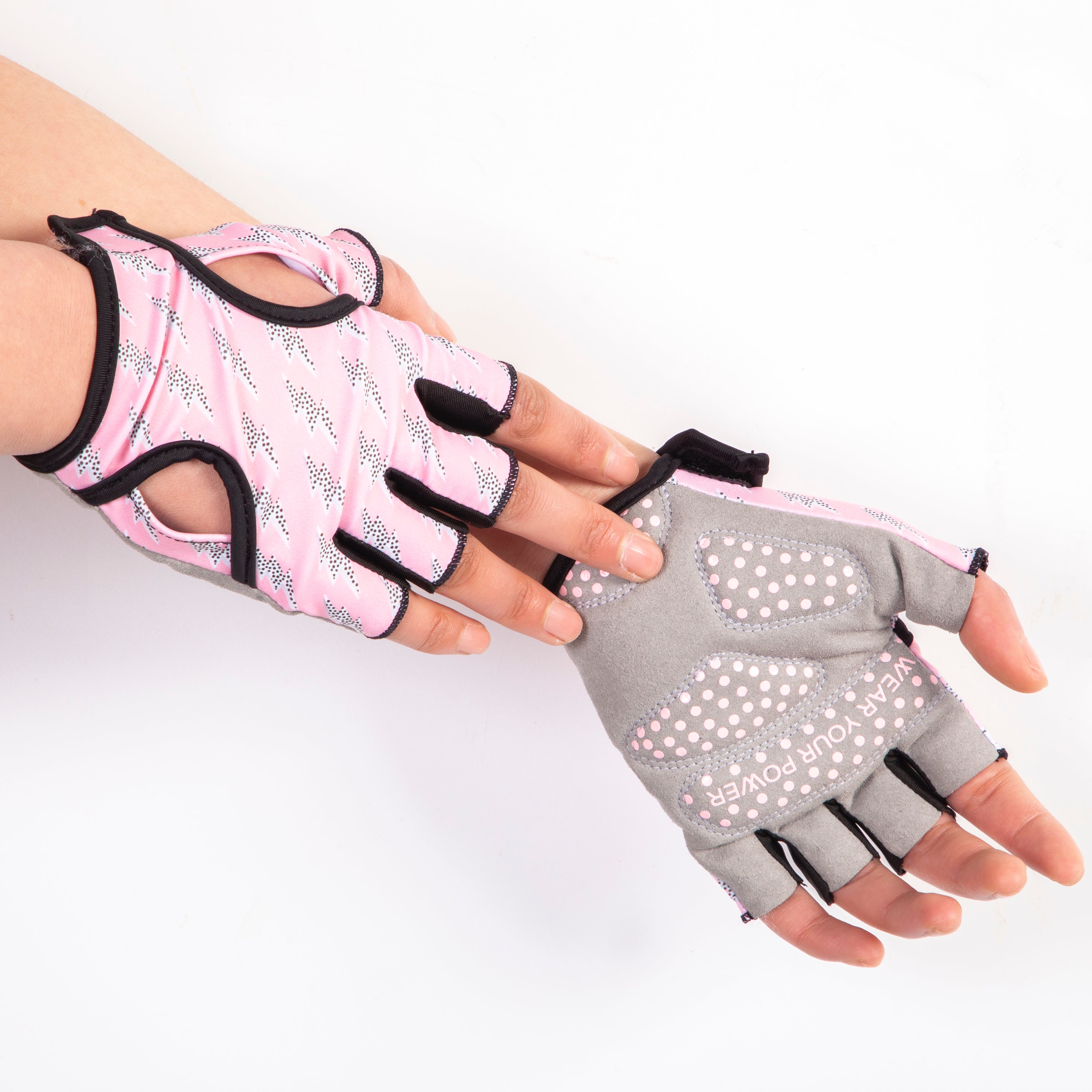 Pink Thunder – Training Gloves – POWWFUL